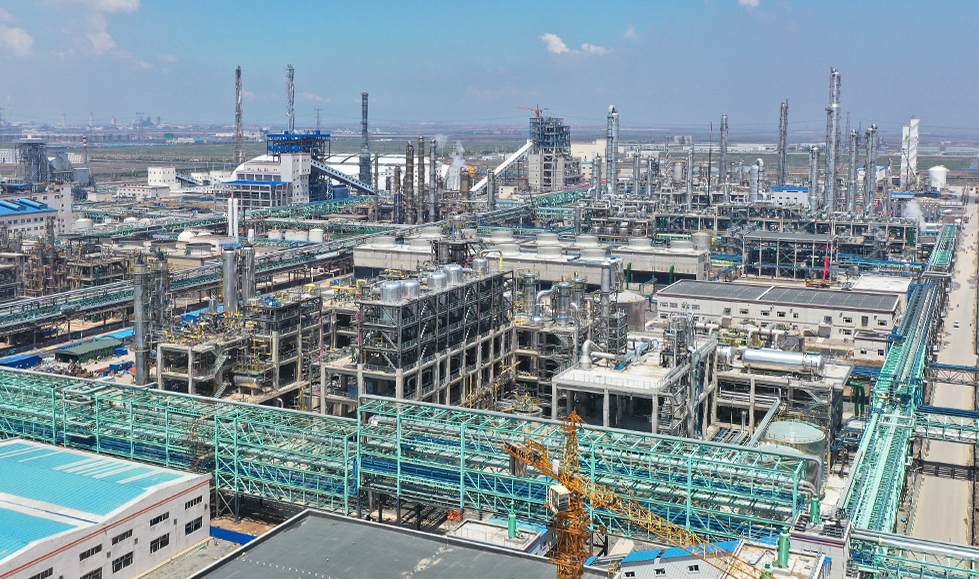 Multi Regional Layout, Stable Supply of Goods